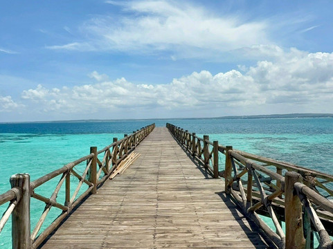 Friendly Taxi & Tours-桑给巴尔市必去景点