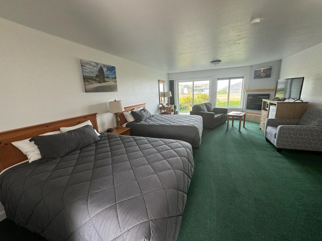 日落海滨旅馆主图