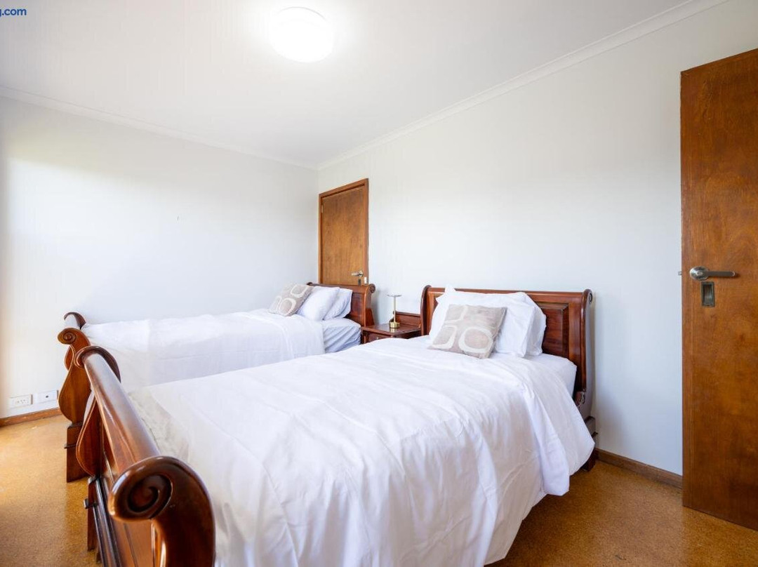 The Valley View Guest House