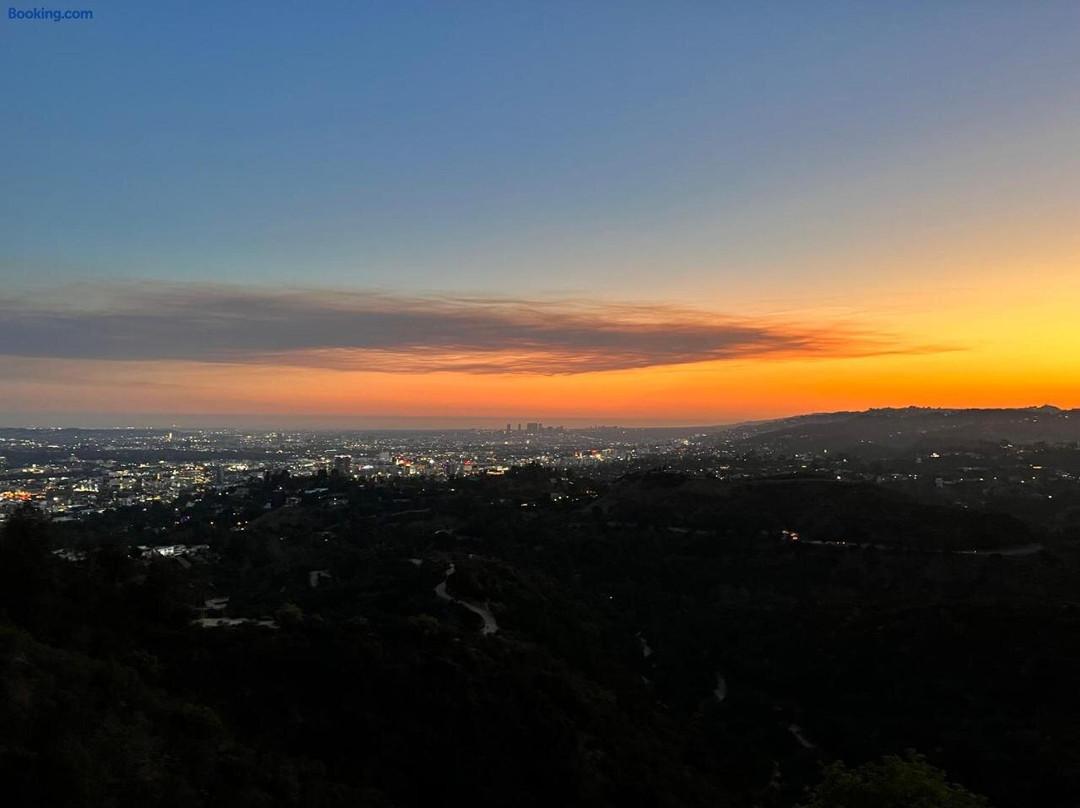 Hotel Super V mountain homestay