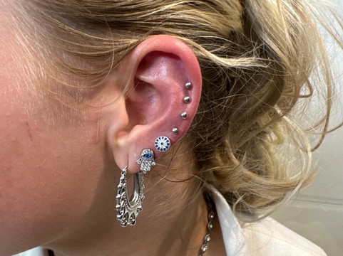 Piercing Remedy-河内必去景点