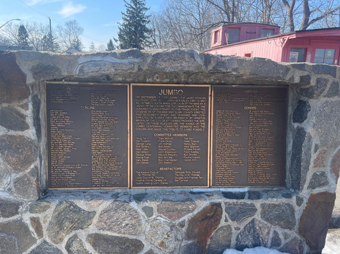 Jumbo The Elephant Monument-Saint Thomas必去景点