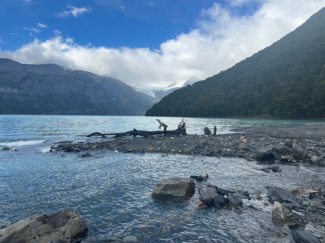 Vajra Sol Yoga Retreats-圣特雷莎必去景点