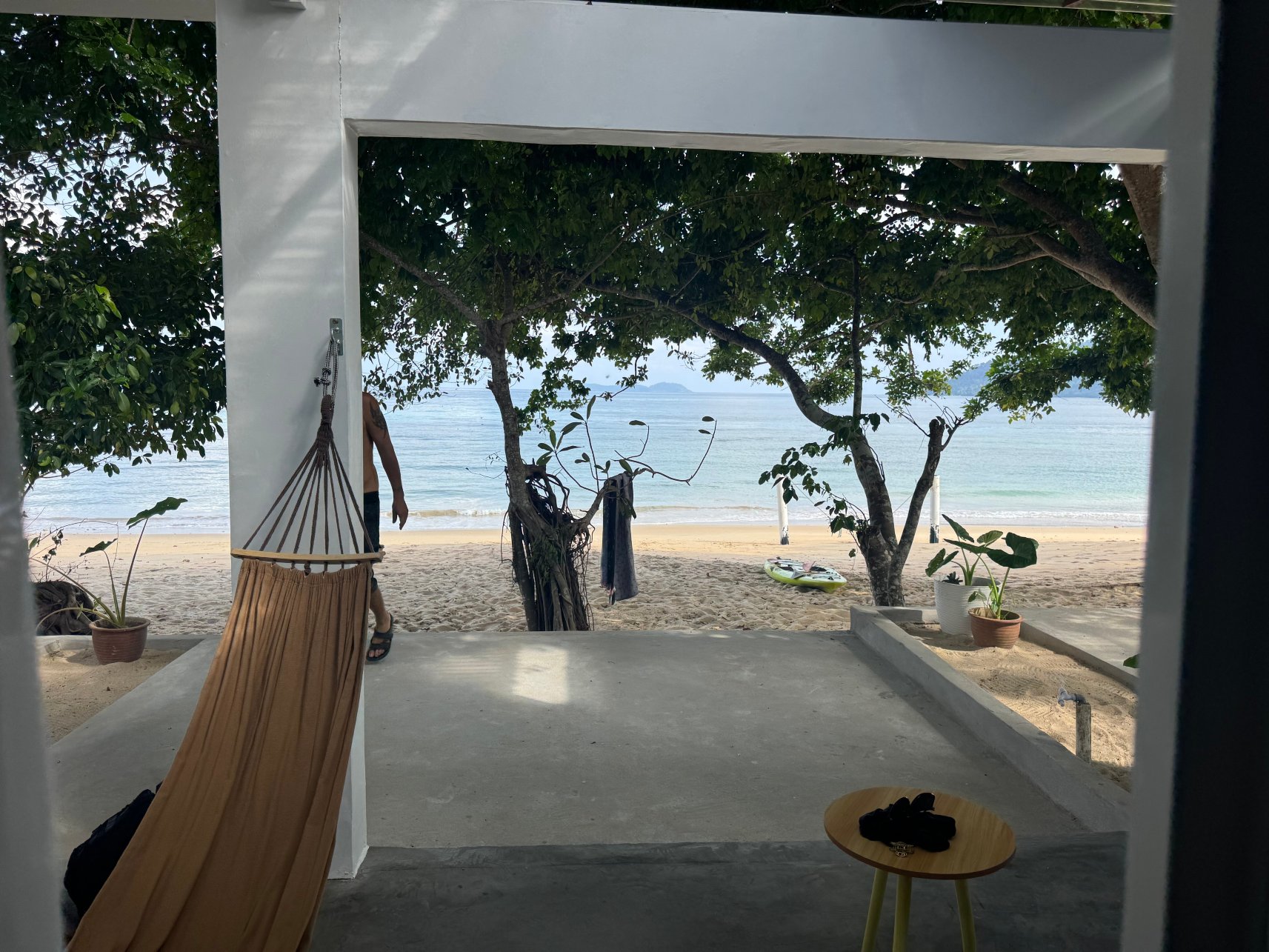 Coral Reef Holidays-官方