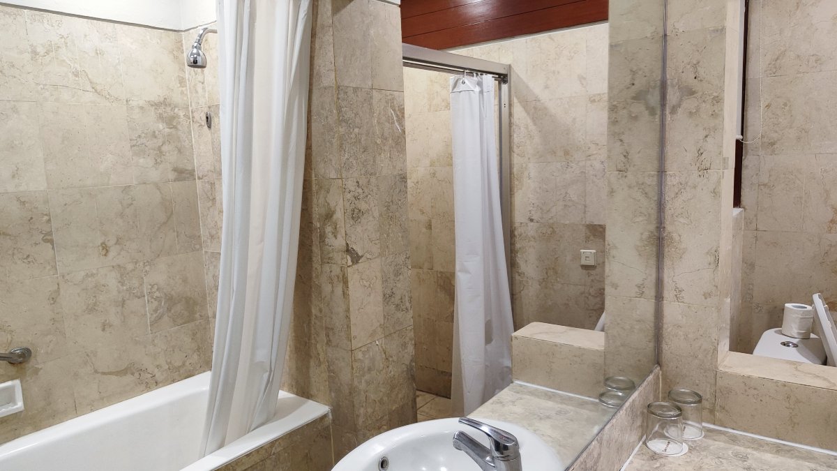 萨沃伊霍曼酒店-浴室