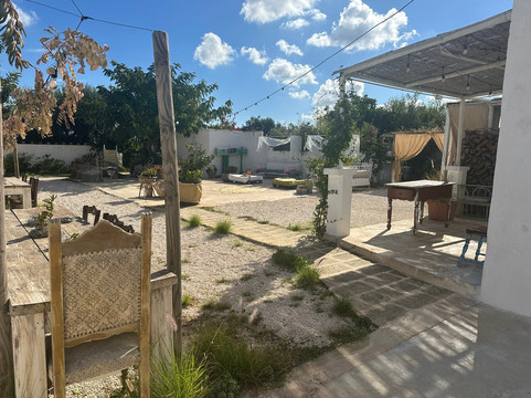 马塞里亚马鞭草酒店主图