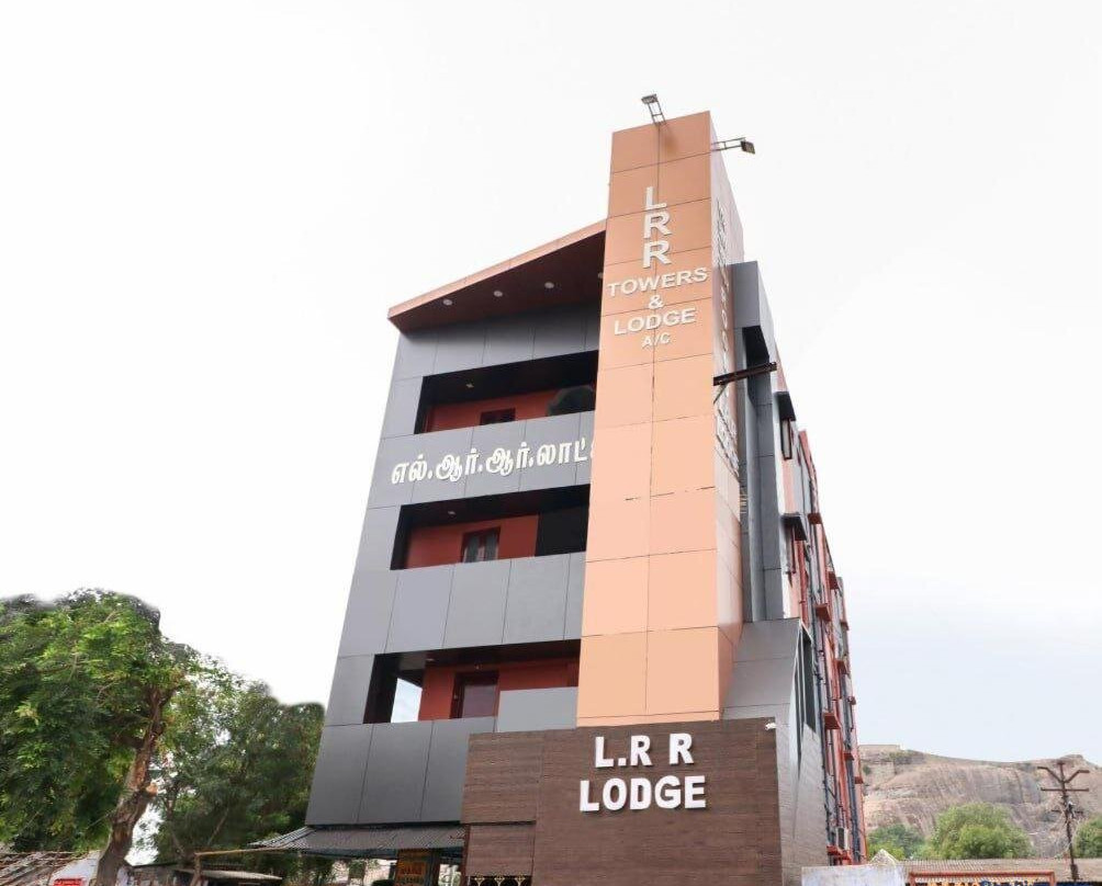 Lrr Towers(Lodge)