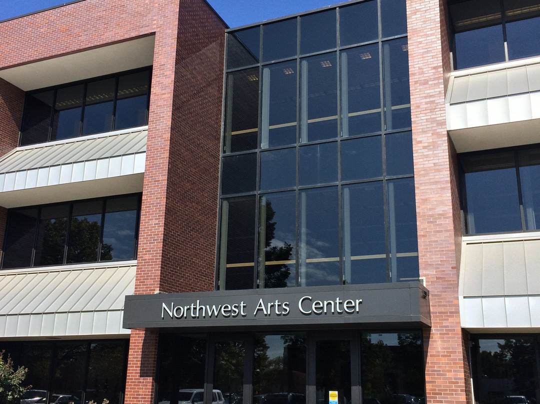 Northwest Arts Center-Minot必去景点