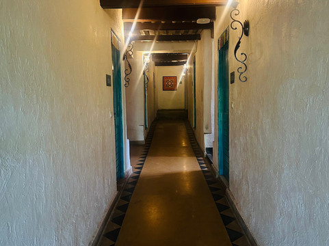 Tree of Life Birdsong Chalets主图