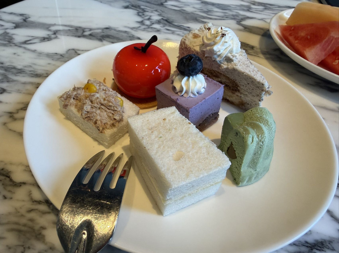 平湖卓越雅高铂尔曼酒店主图