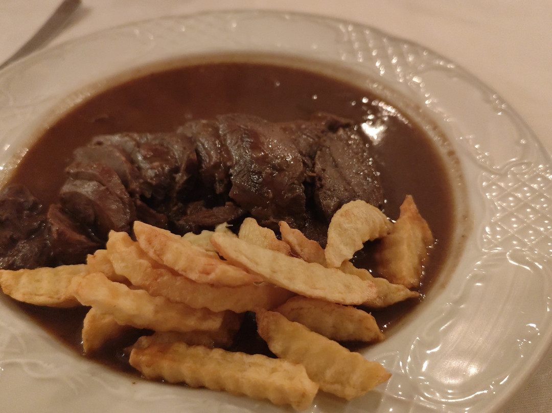 塞拉利昂马德罗纳酒店主图