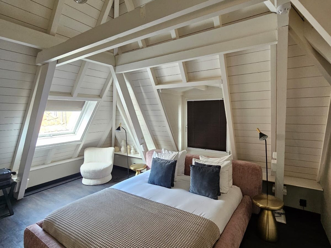 The River Suites主图