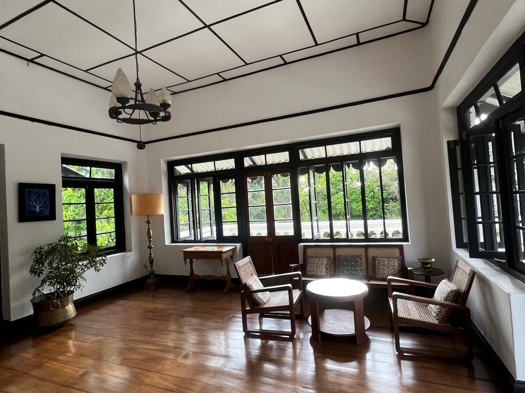 霍拉萨泊拉酒店主图