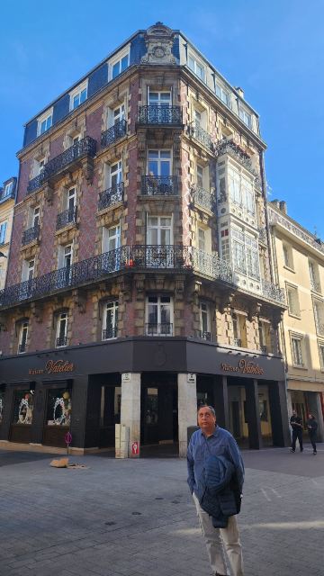 鲁昂市中心左岸智选假日酒店-旅行者