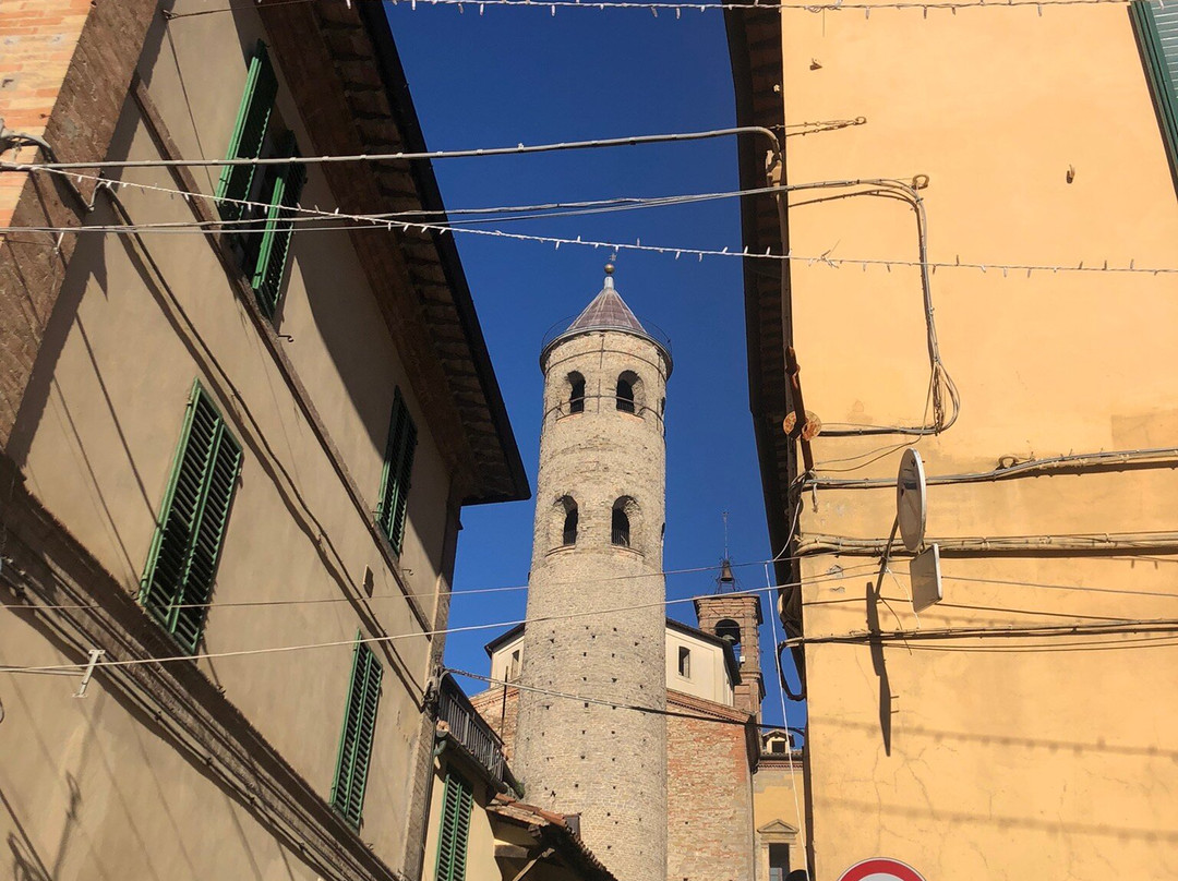 Campanile Rotondo-卡斯泰洛城必去景点
