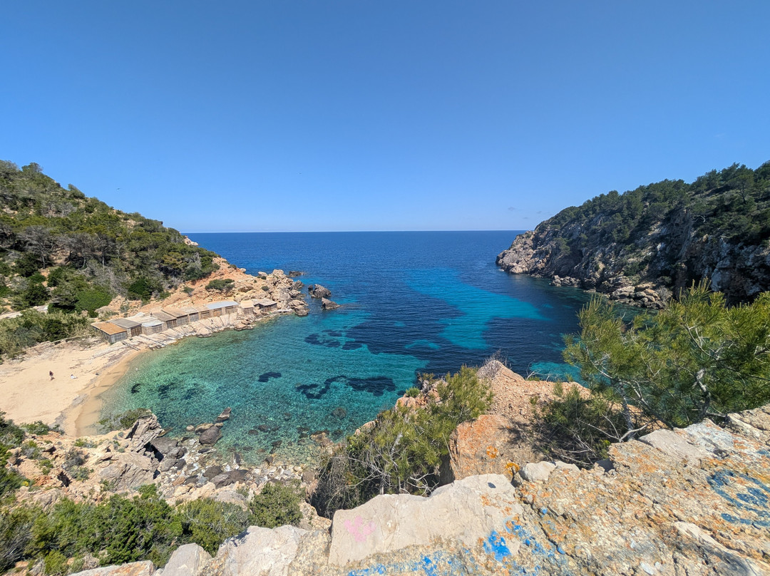 Cala d'en Serra Beach-伊维萨城区必去景点