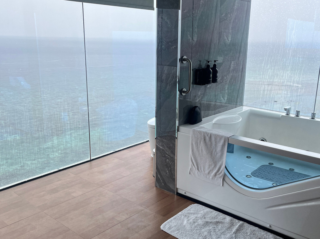 Swarn By Hawks Hotels, Kamadhoo Maldives主图