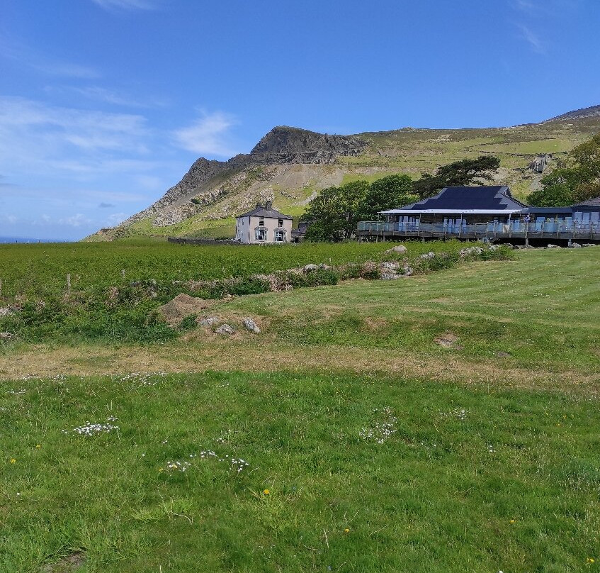 Nant Gwrtheyrn-Llithfaen必去景点