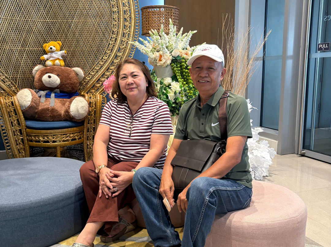 马尼拉馨乐庭湾城酒店主图