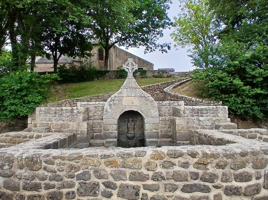 Chapelle De Saint Cado-Belz必去景点