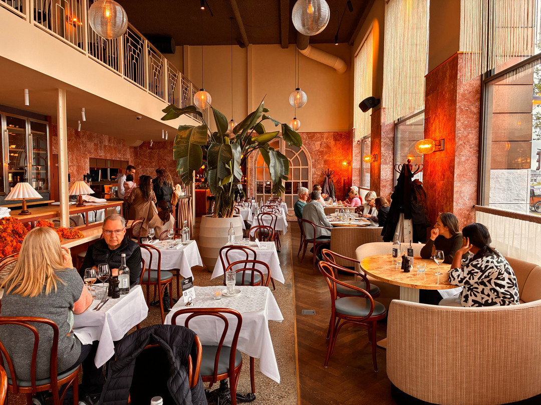 Brasserie George