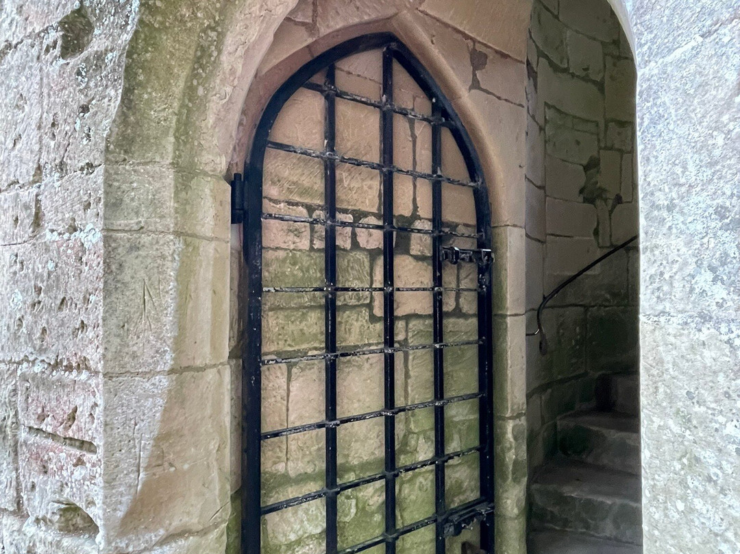Old Wardour Castle-Tisbury必去景点