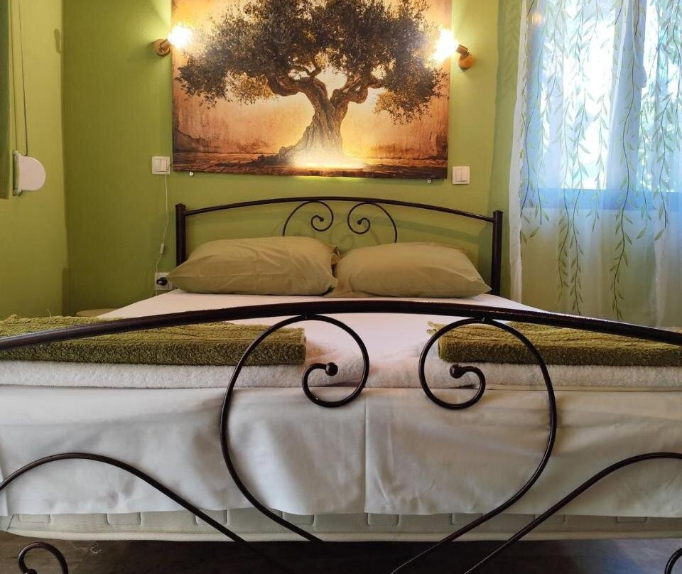 Asmanis Rooms