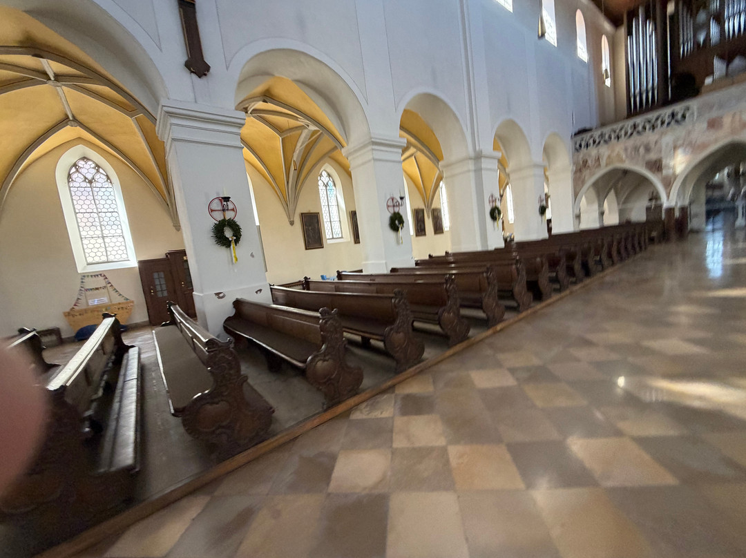 Sankt Kastulus A Moosburg-Moosburg必去景点