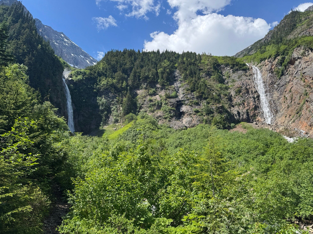 Twin Falls/Glacier Gulch Trails-Smithers必去景点
