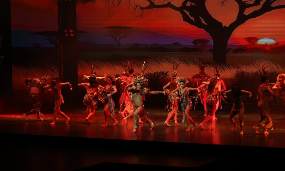 Cosmos Theatre-Muratpasa必去景点