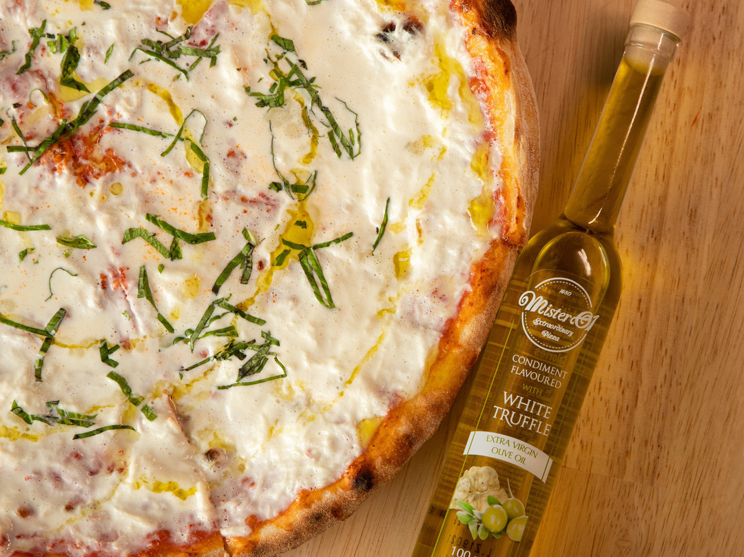 Mister O1 Extraordinary Pizza