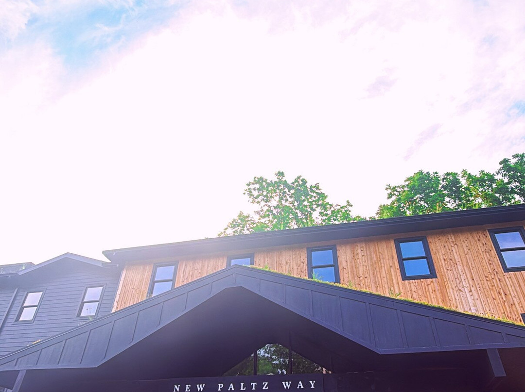 New Paltz Way Hotel
