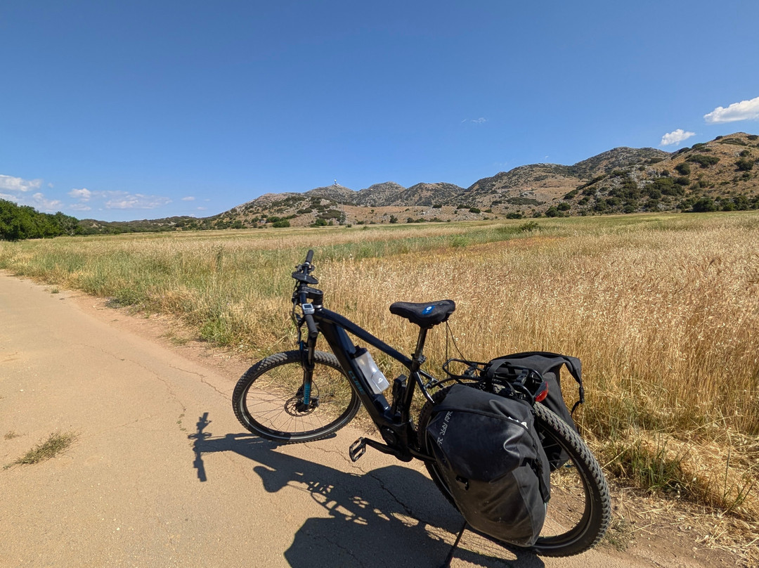 Lefkada e-Bike Adventures-Karya必去景点