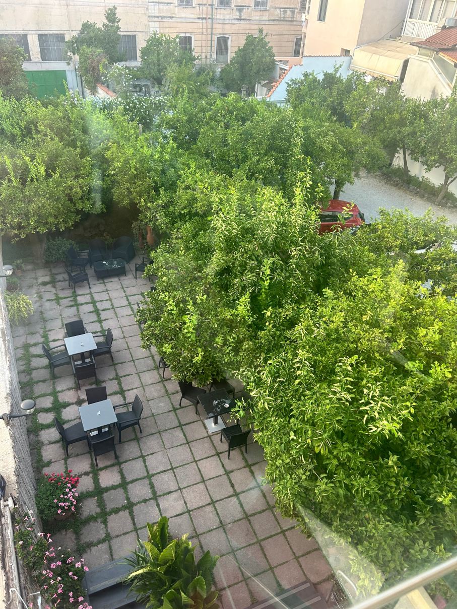 戴安娜酒店-旅行者