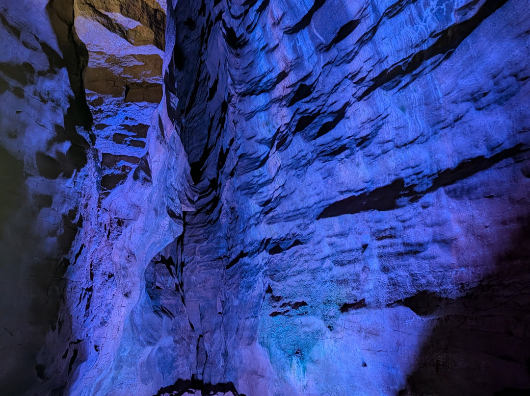 Grottes de Baume-les-Messieurs-Baume-les-Messieurs必去景点