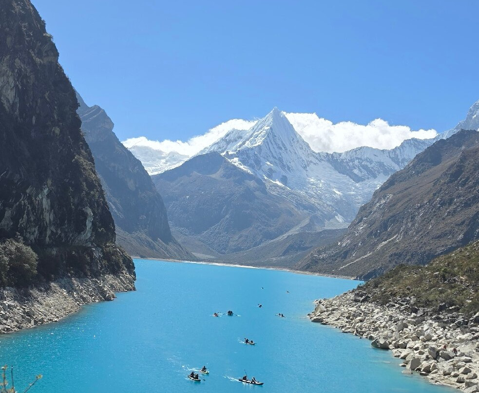 Laguna Paron-Caraz必去景点