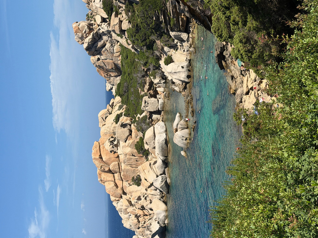 Cala Spinosa-Capo Testa必去景点