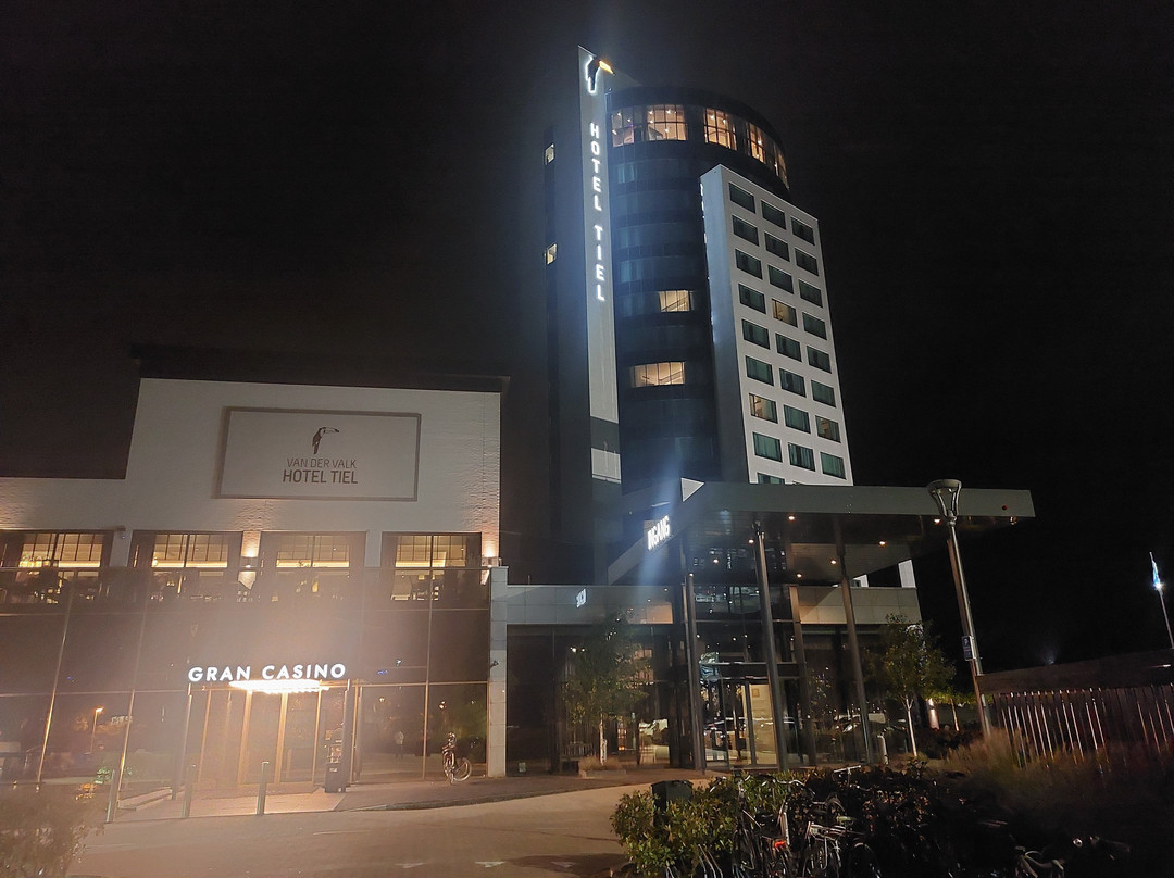 蒂尔凡德瓦克酒店主图
