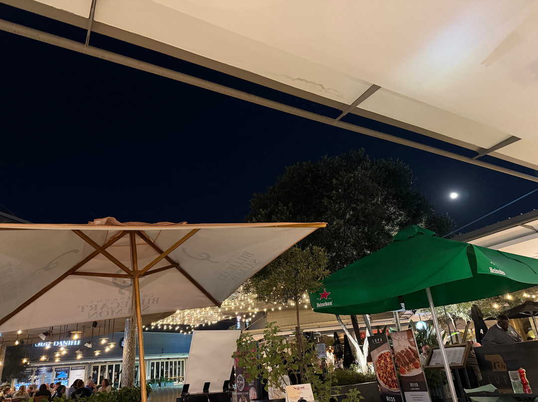 Vee and Forti Wine Bar and Liquor Emporium