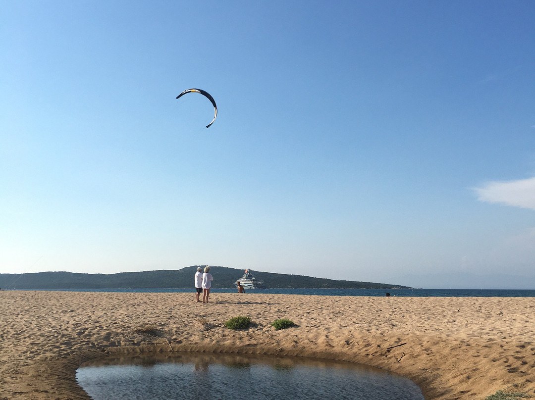 Spiaggia Porto Liscia-圣特雷莎加卢拉必去景点