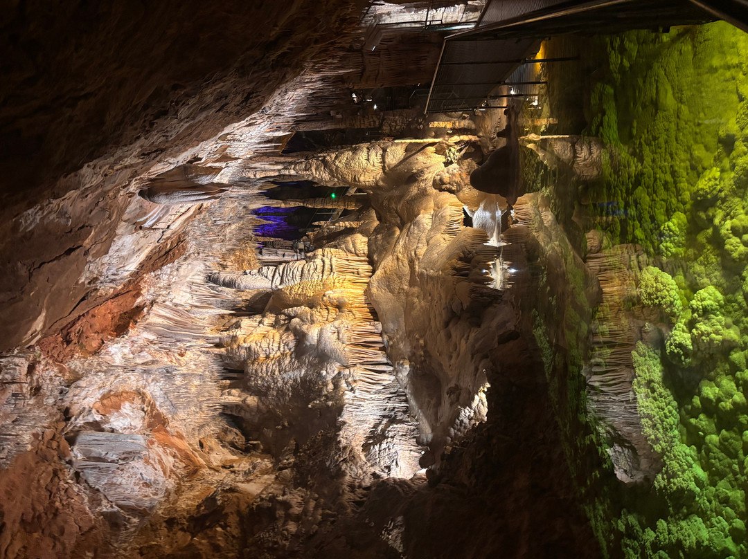 Grotte Des Canalettes-Villefranche-de-Conflent必去景点