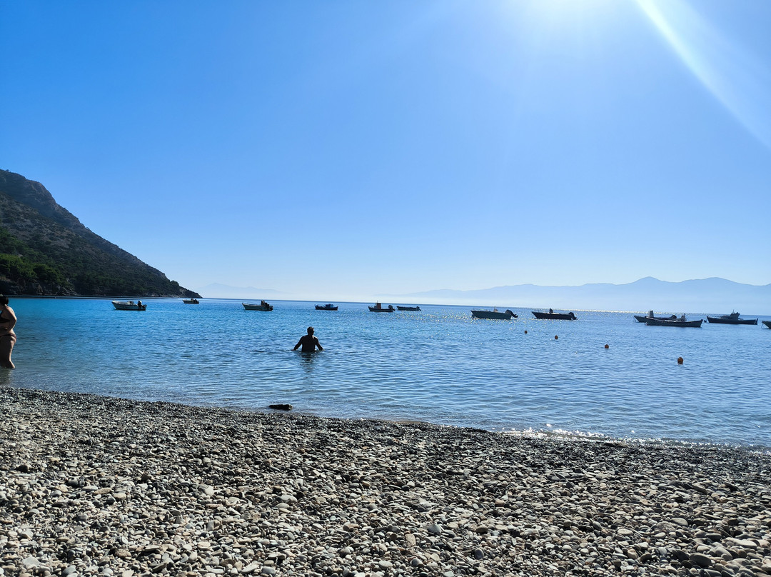 Mourtia Beach-Vathy必去景点