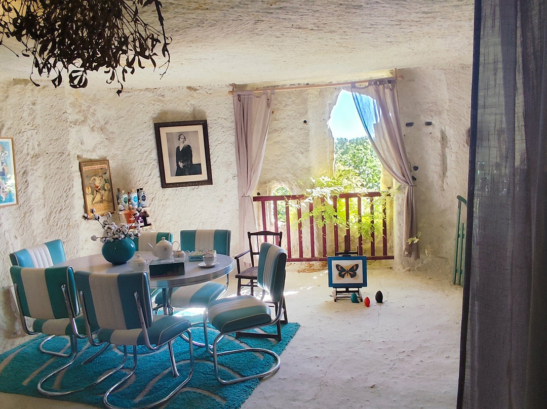 La Magnanerie, site troglodytique-Bourre必去景点