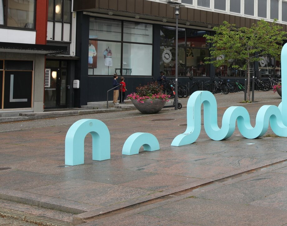 Sculpture Togetherness