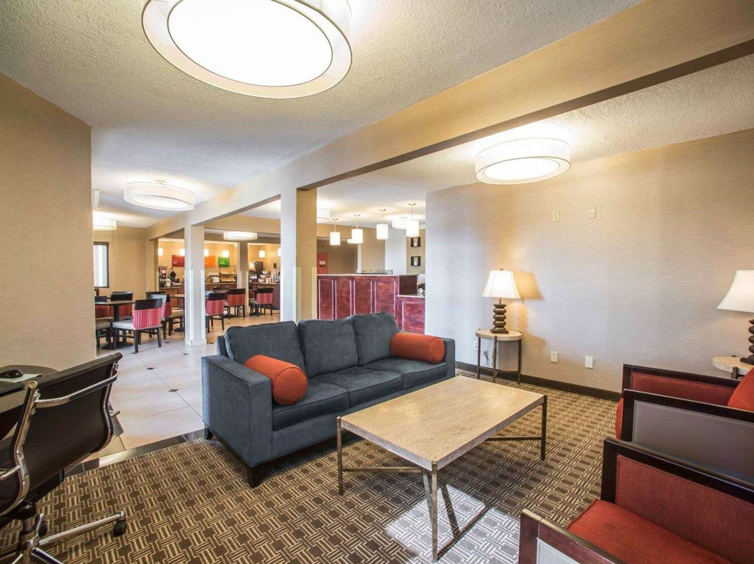 Syracuse酒店住宿-Quality Inn & Suites Boonville - Columbia