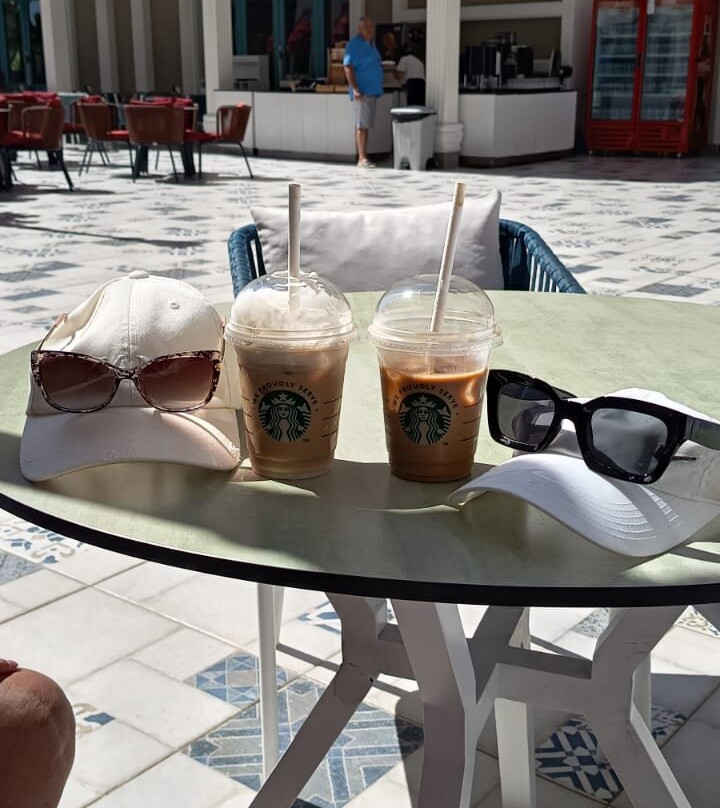 Quattro Beach Spa & Resort Hotel主图