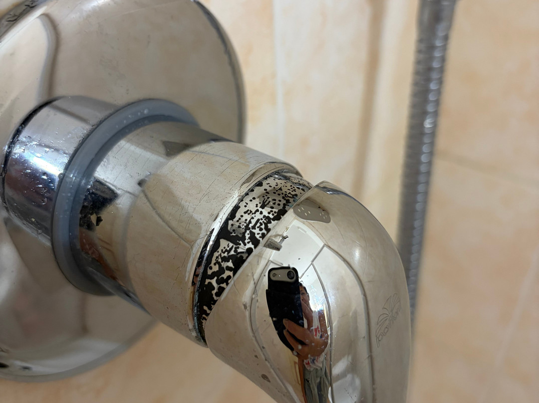 康特里酒店主图