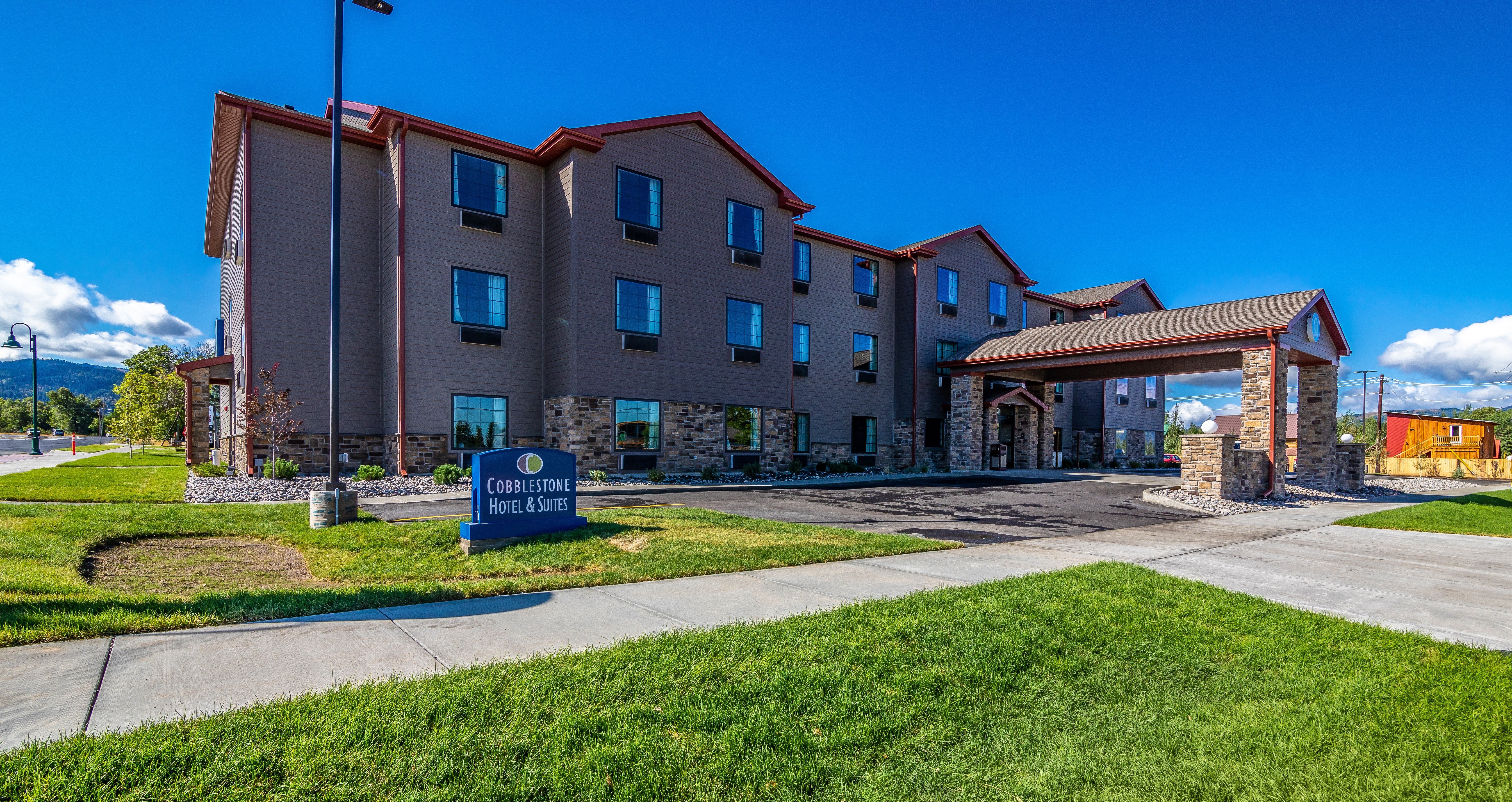 Cobblestone Hotel & Suites - Victor-官方