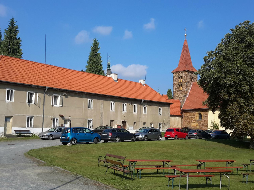 Průhonice酒店住宿-Hotel Floret