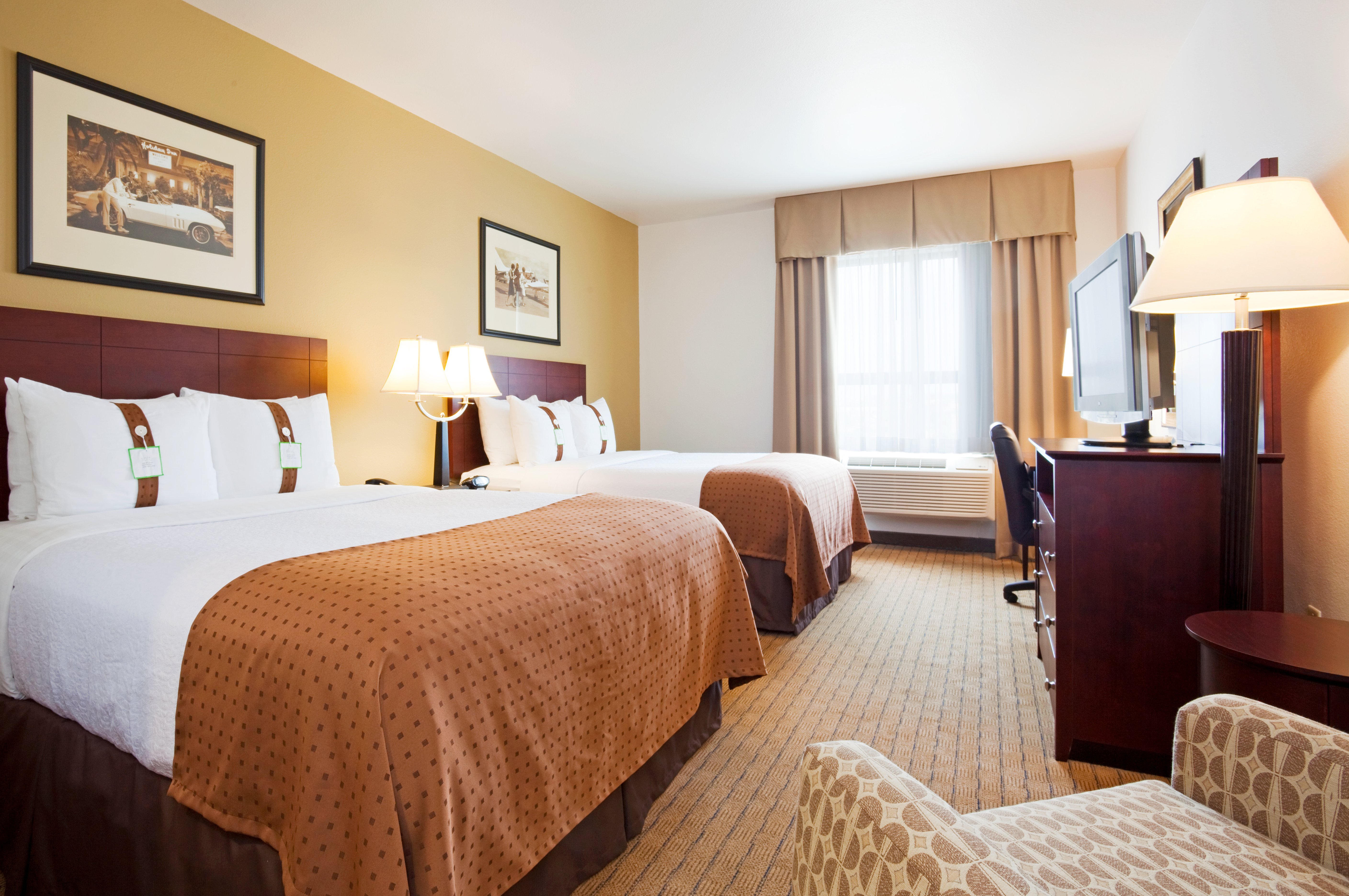 Holiday Inn Madison At The American Center By IHG-官方